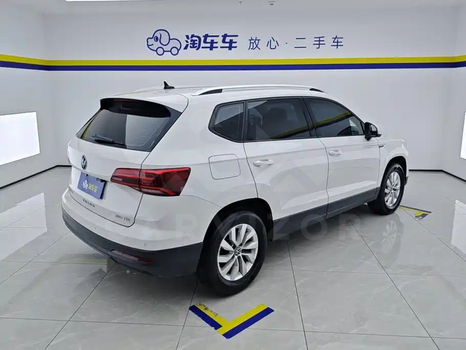 Volkswagen Tharu