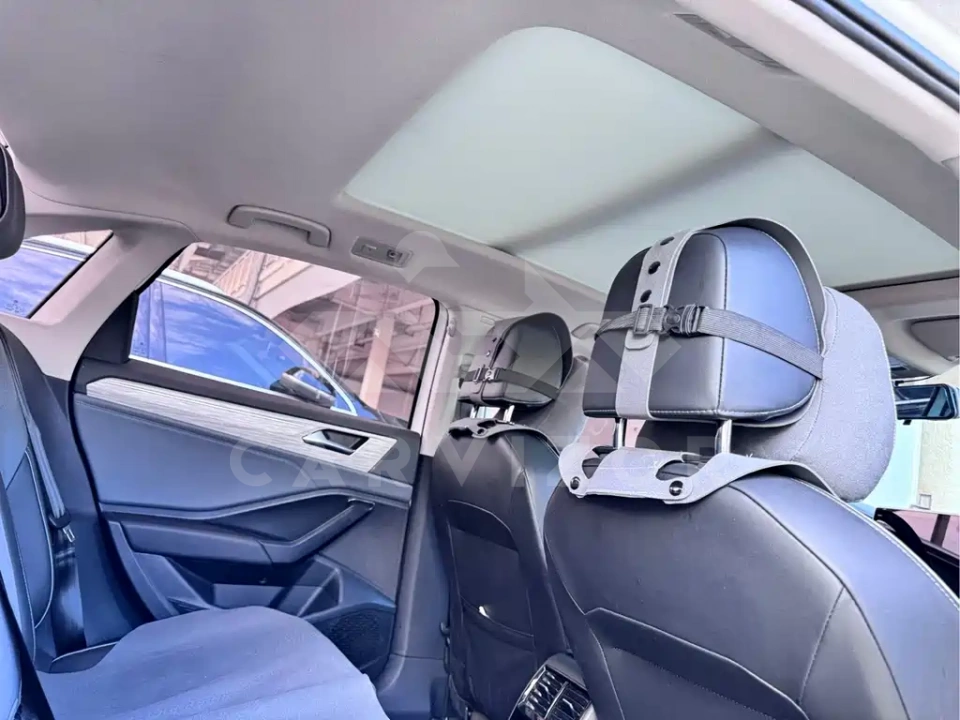 Volkswagen Sagitar