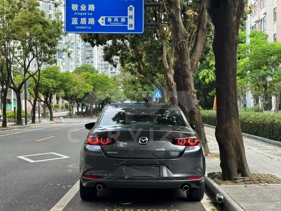 Mazda 3 Axela