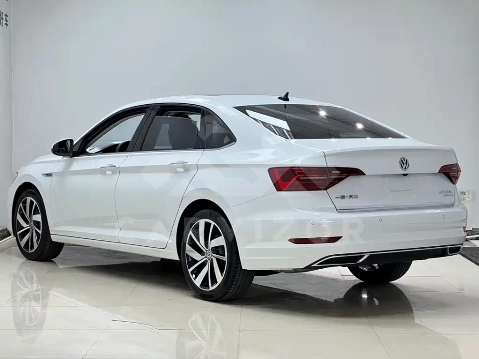 Volkswagen Sagitar