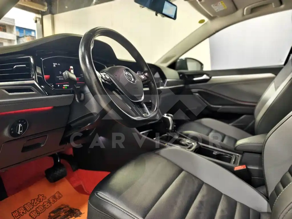 Volkswagen Sagitar