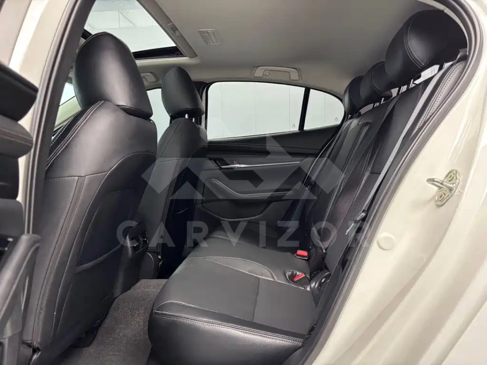 Mazda 3 Axela