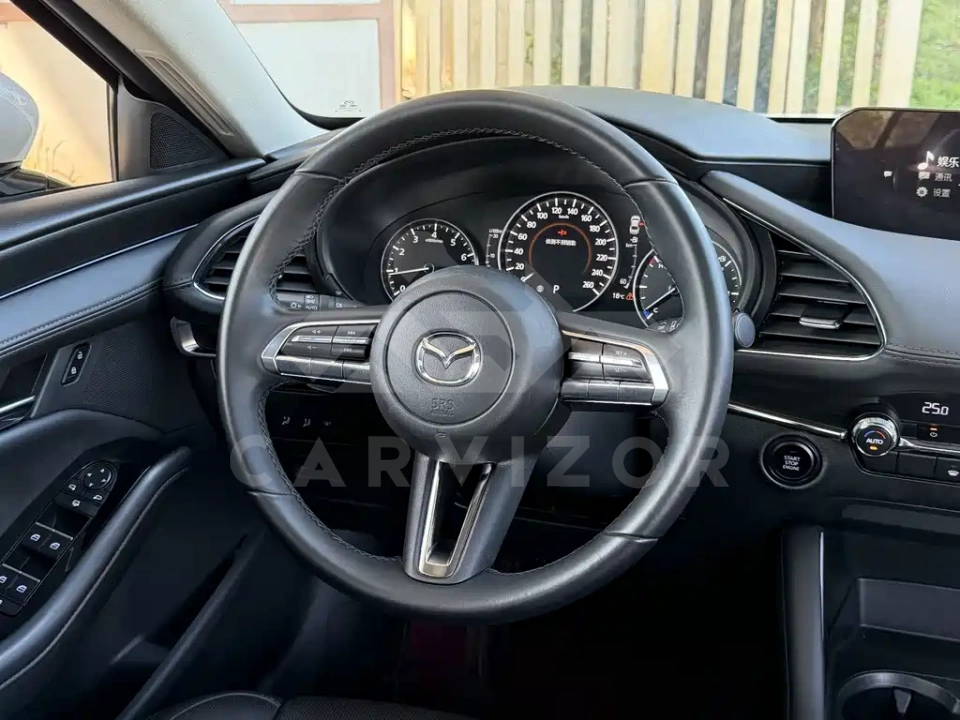 Mazda 3 Axela