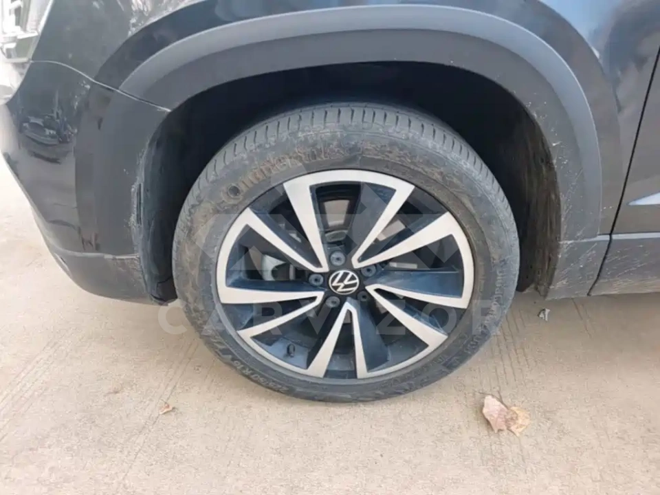 Volkswagen Tharu