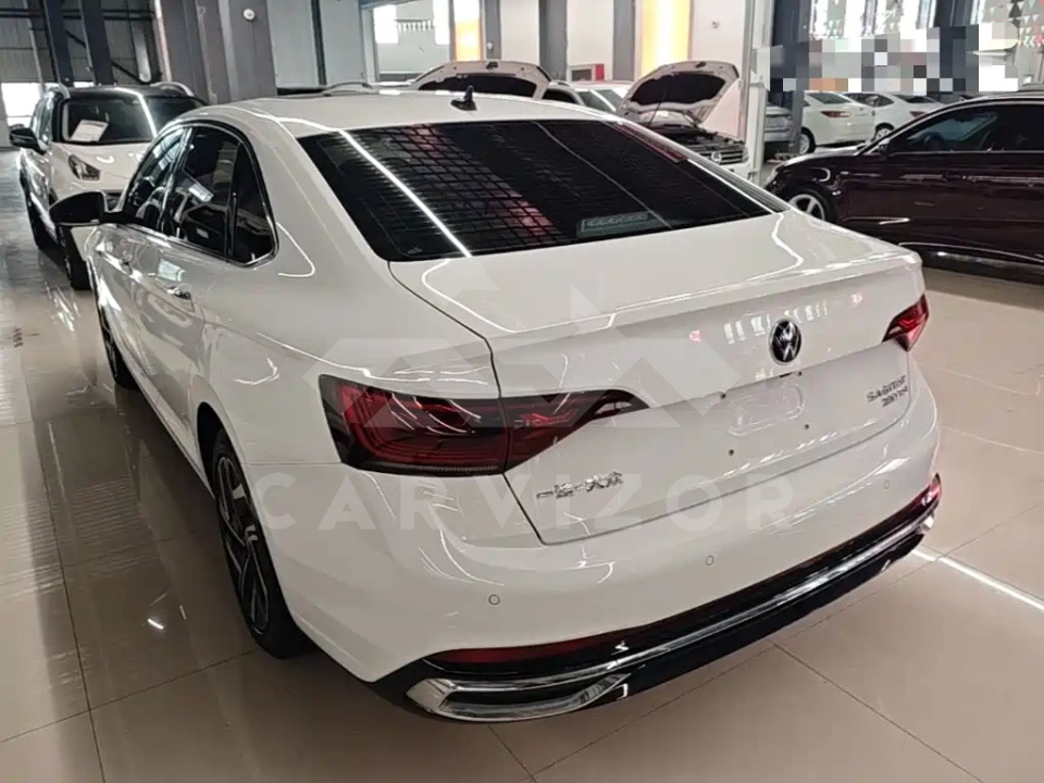 Volkswagen Sagitar
