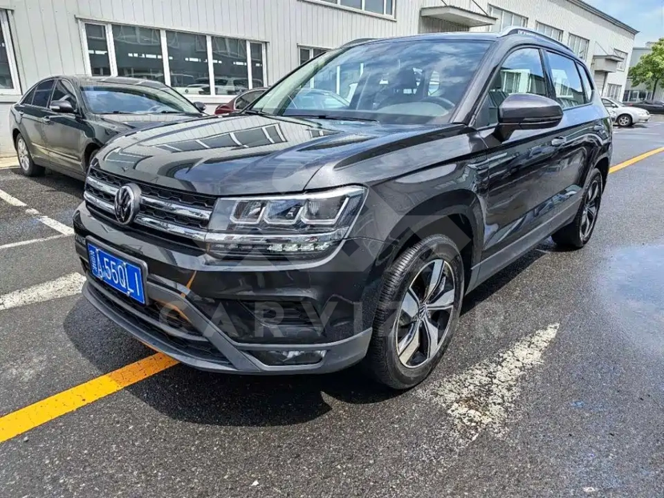 Volkswagen Tharu