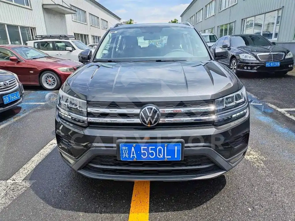 Volkswagen Tharu