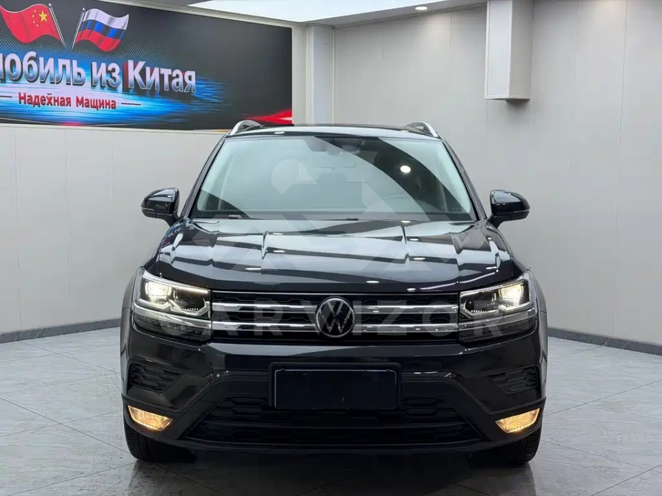 Volkswagen Tharu