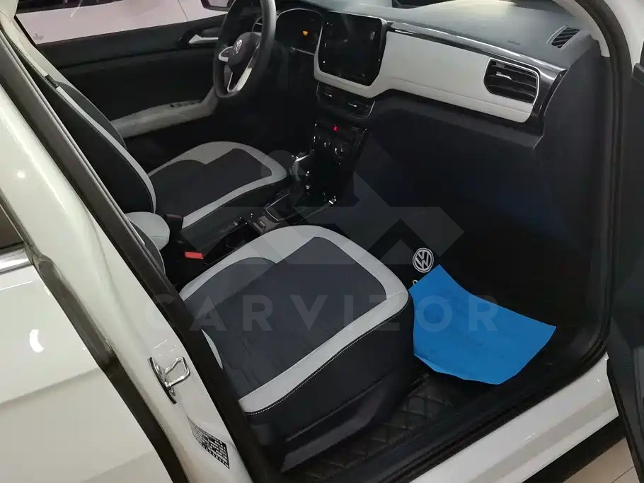 Volkswagen Tharu