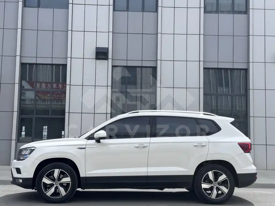 Volkswagen Tharu