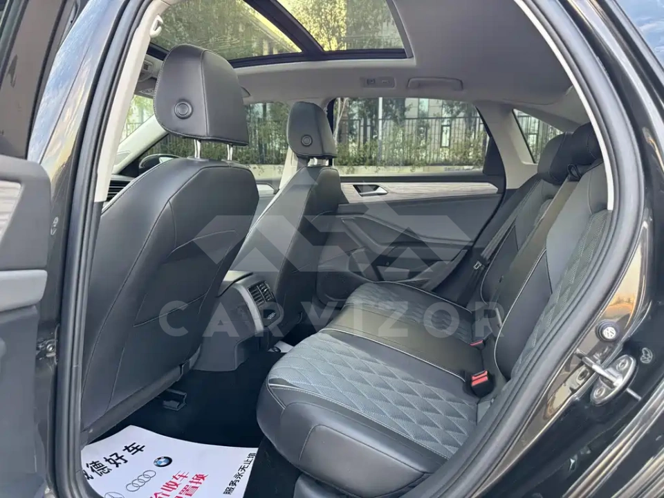 Volkswagen Sagitar