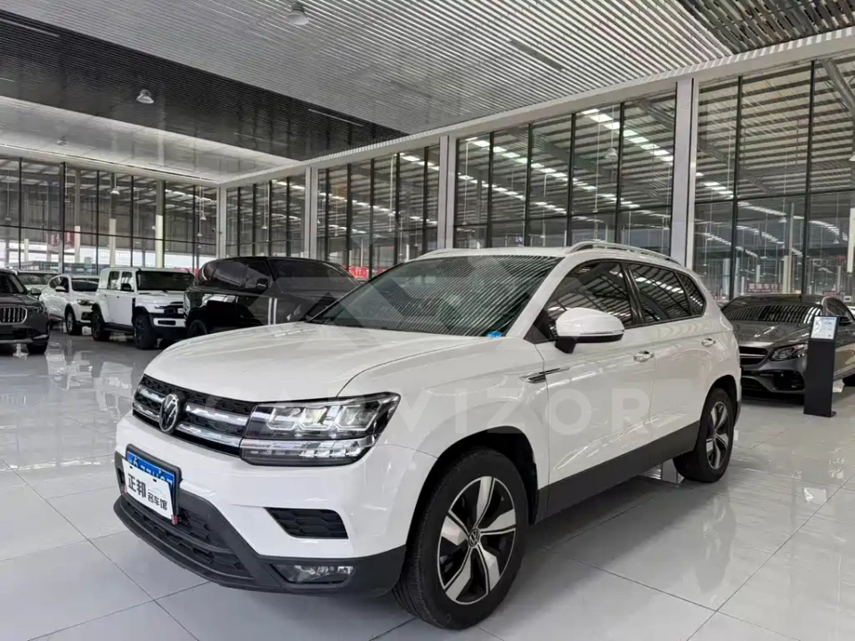 Volkswagen Tharu