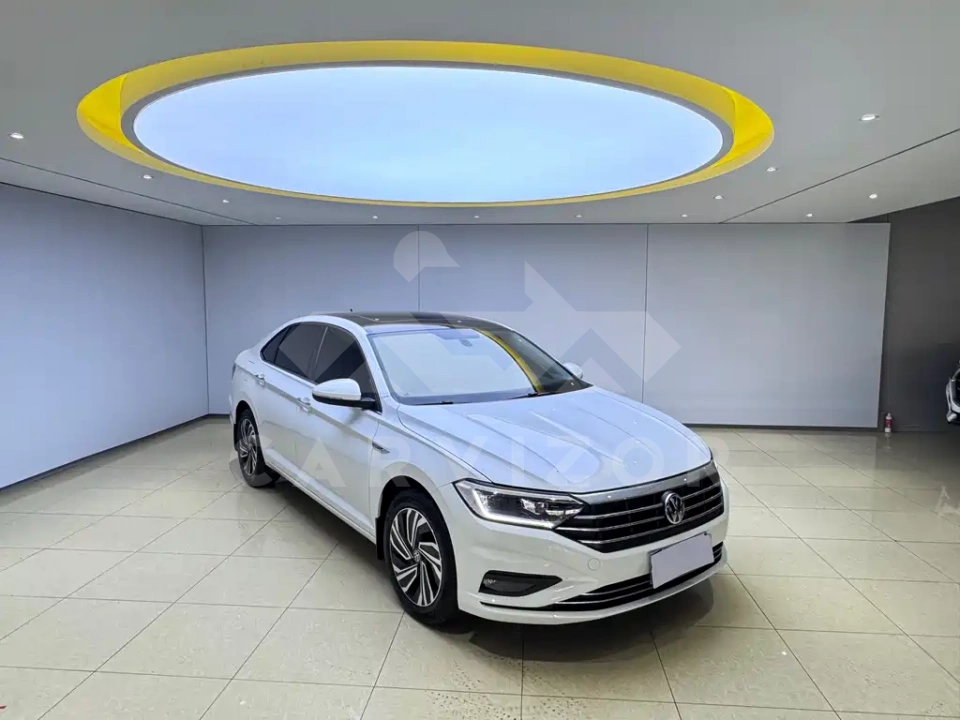 Volkswagen Sagitar