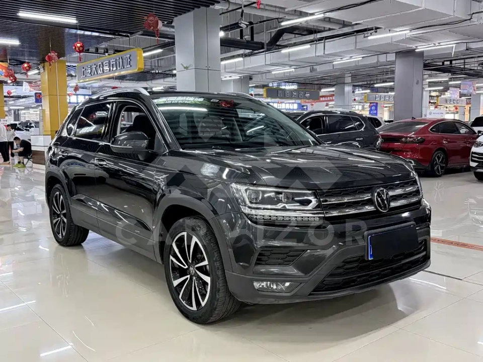 Volkswagen Tharu