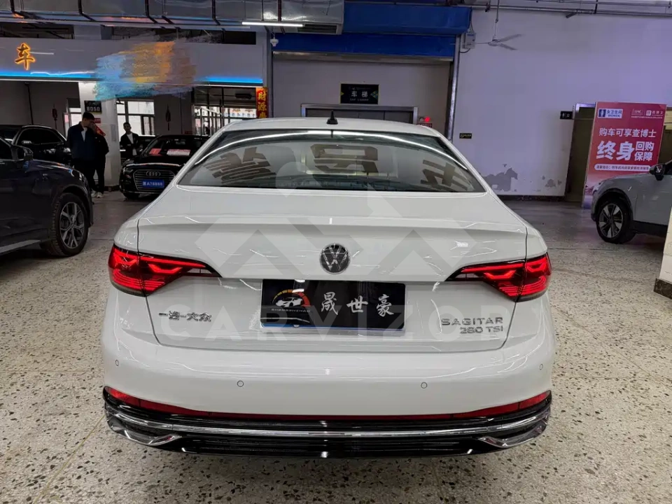 Volkswagen Sagitar