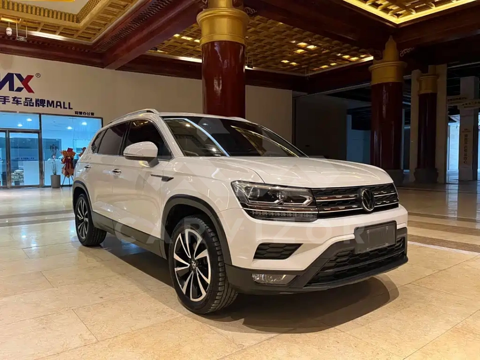 Volkswagen Tharu