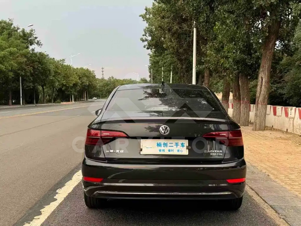 Volkswagen Sagitar
