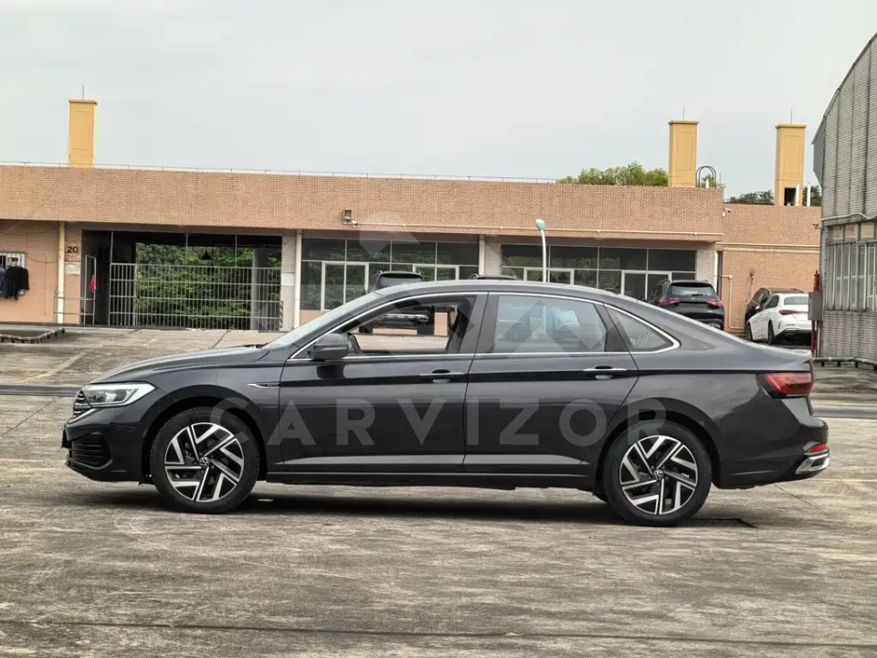 Volkswagen Sagitar