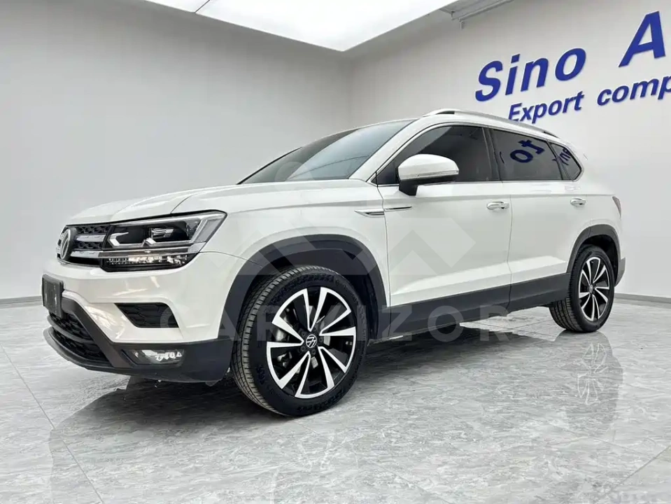 Volkswagen Tharu