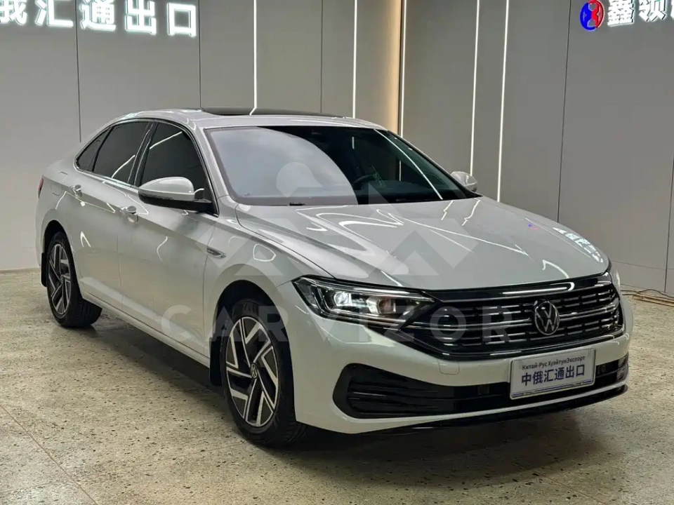 Volkswagen Sagitar