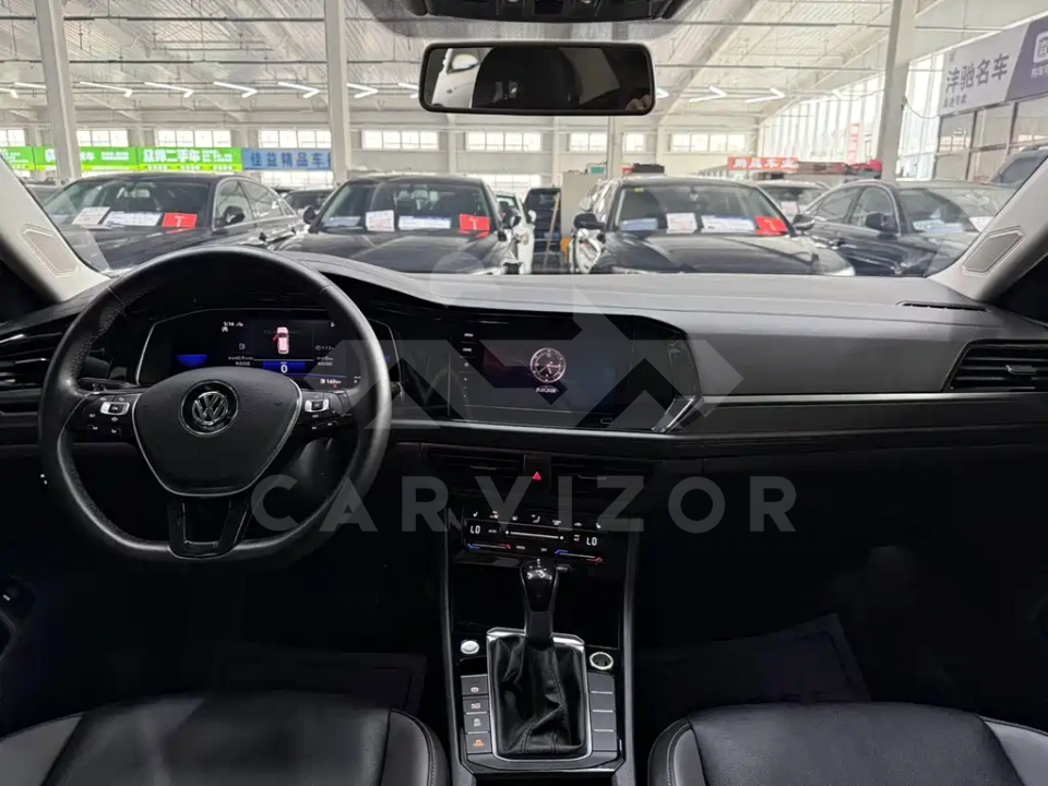 Volkswagen Sagitar
