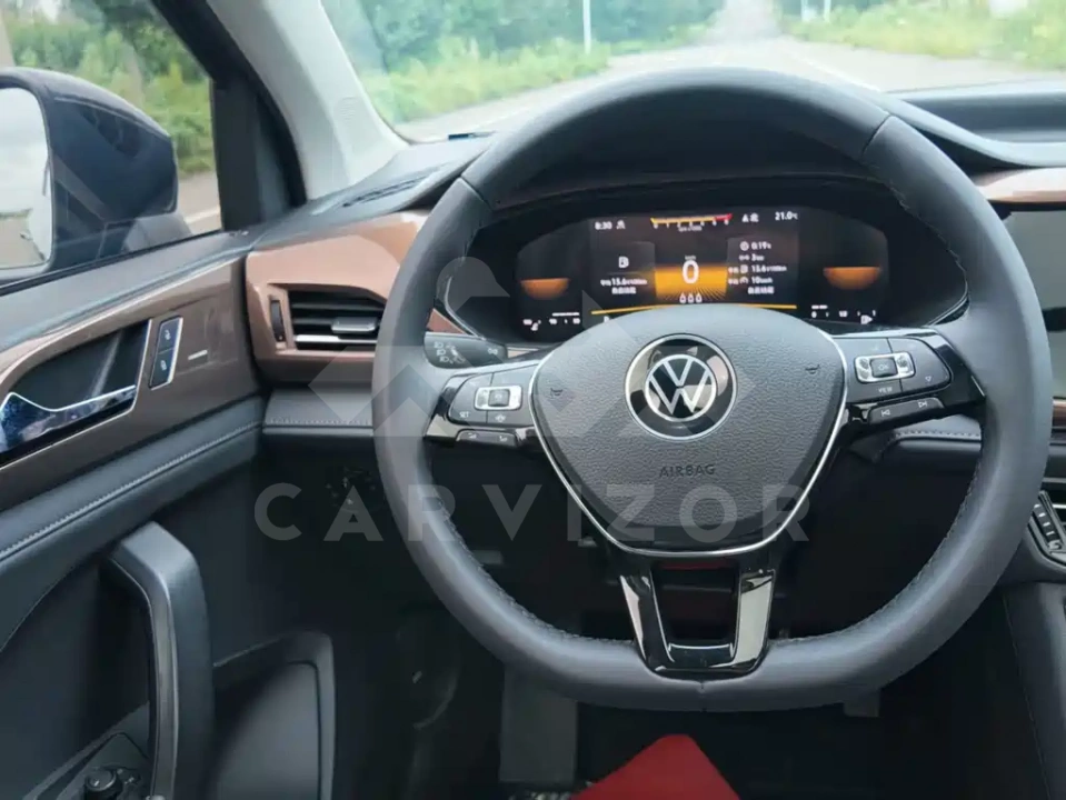 Volkswagen Tharu