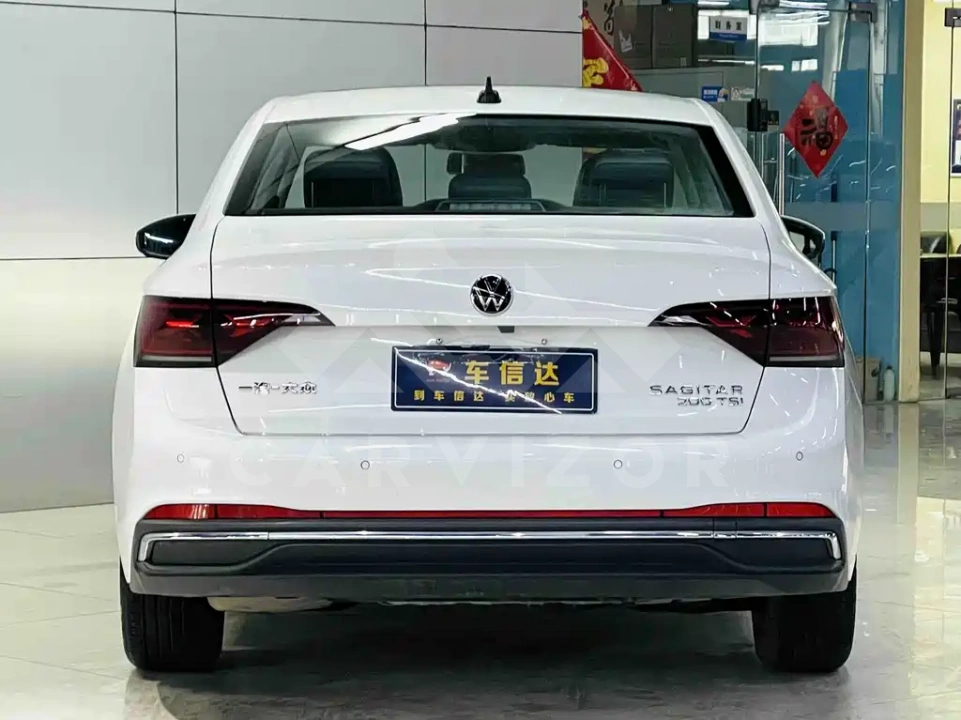 Volkswagen Sagitar
