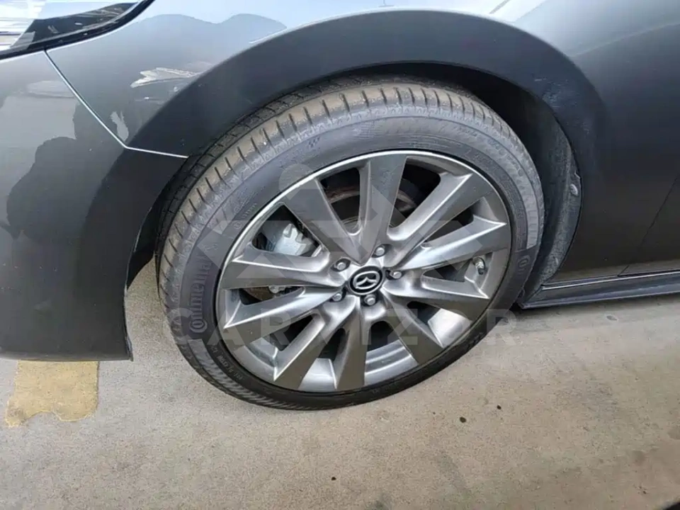 Mazda 3 Axela
