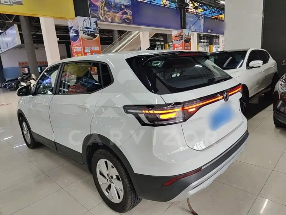 Volkswagen Tharu
