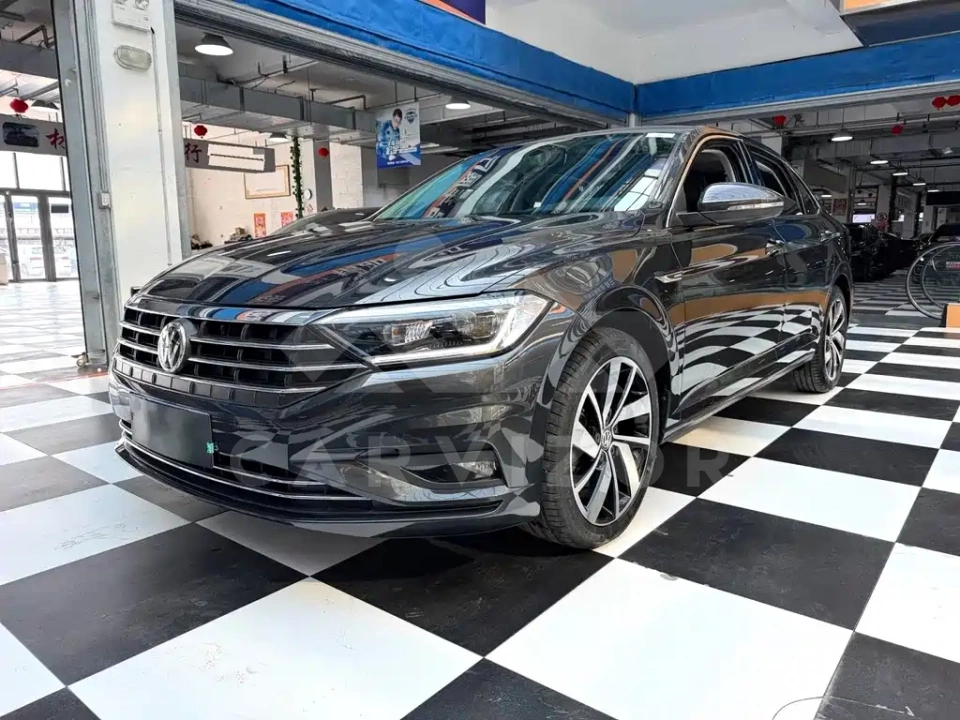 Volkswagen Sagitar