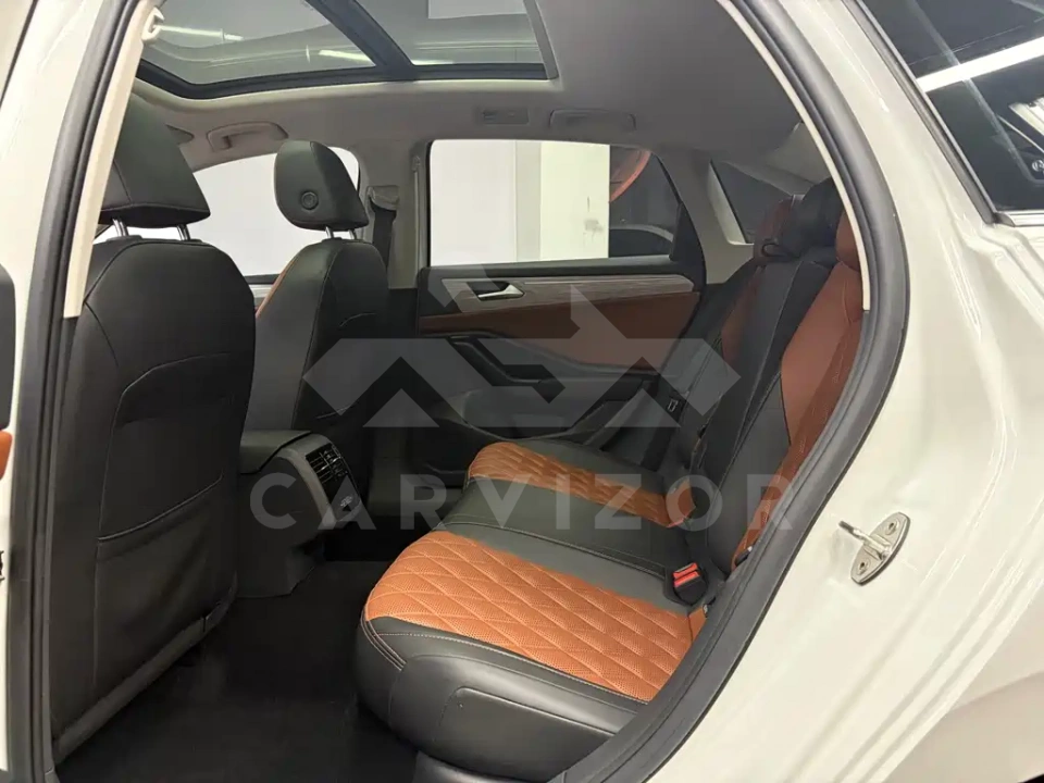 Volkswagen Sagitar