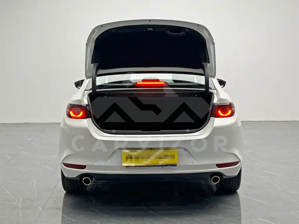 Mazda 3 Axela
