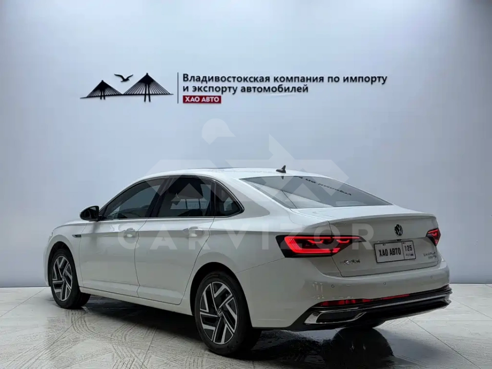 Volkswagen Sagitar