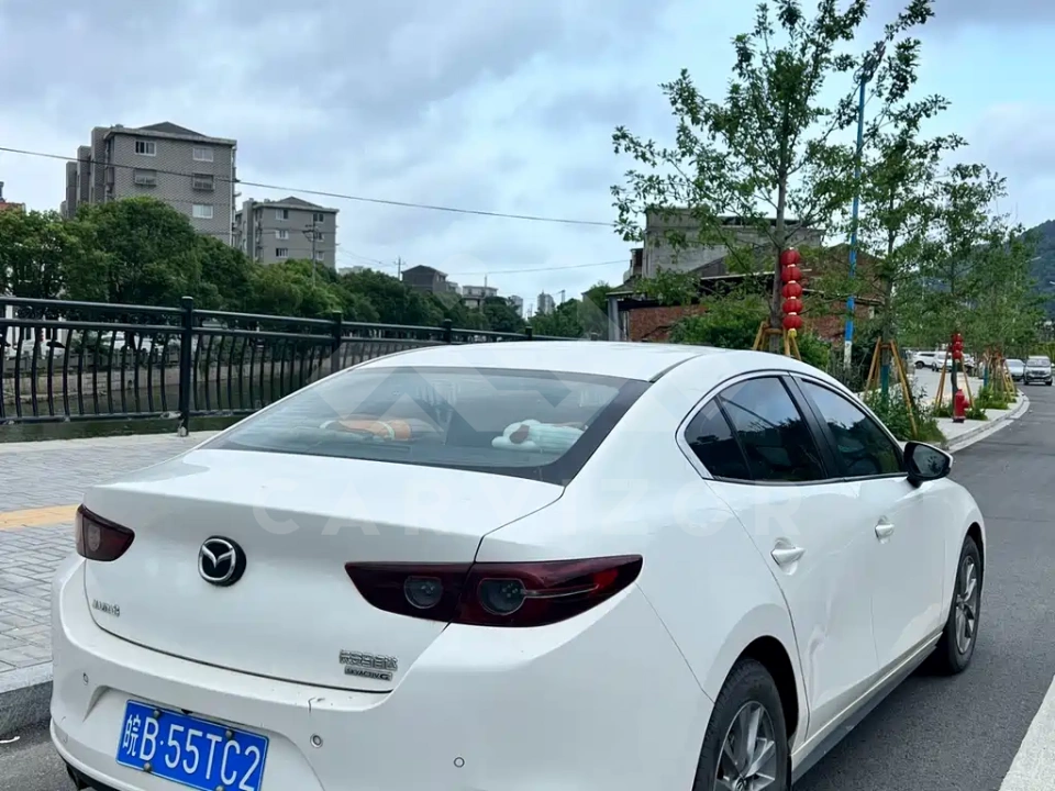 Mazda 3 Axela