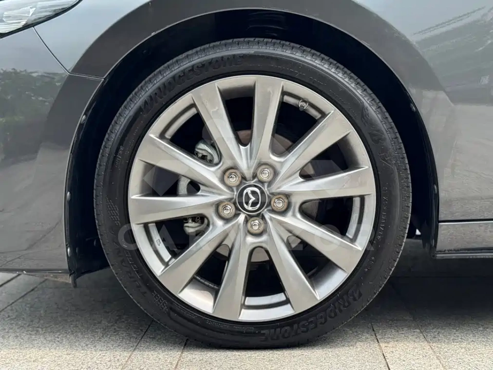 Mazda 3 Axela