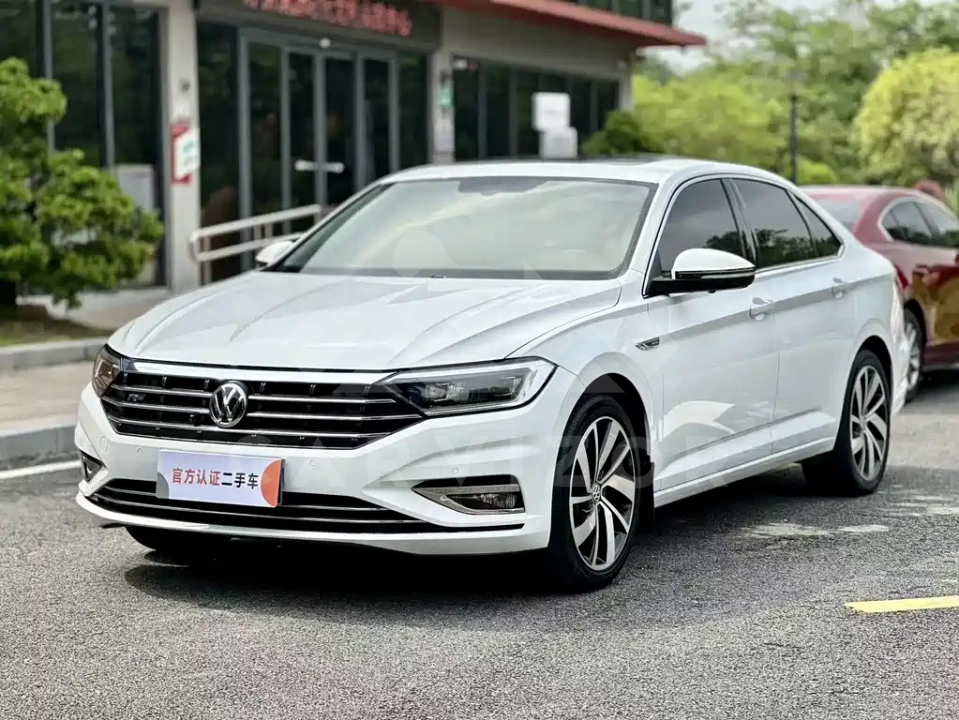 Volkswagen Sagitar