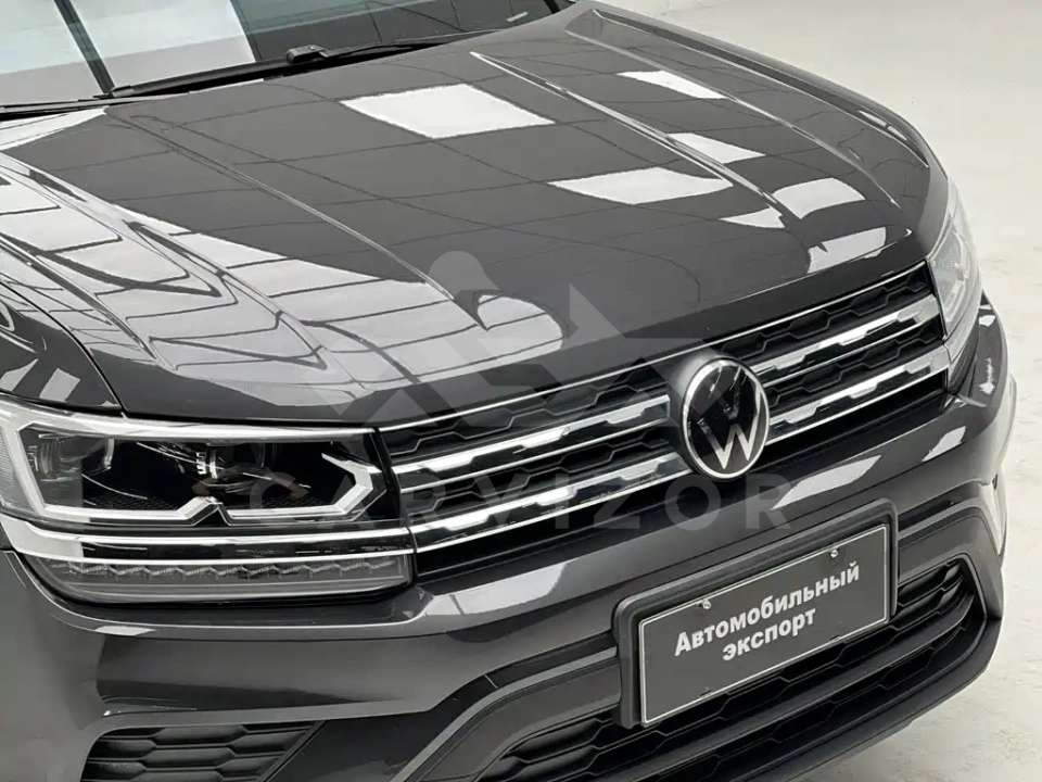 Volkswagen Tharu
