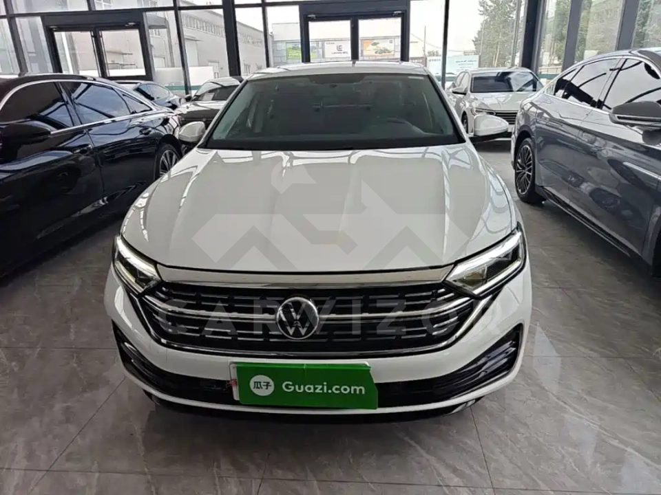 Volkswagen Sagitar