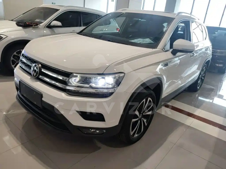 Volkswagen Tharu