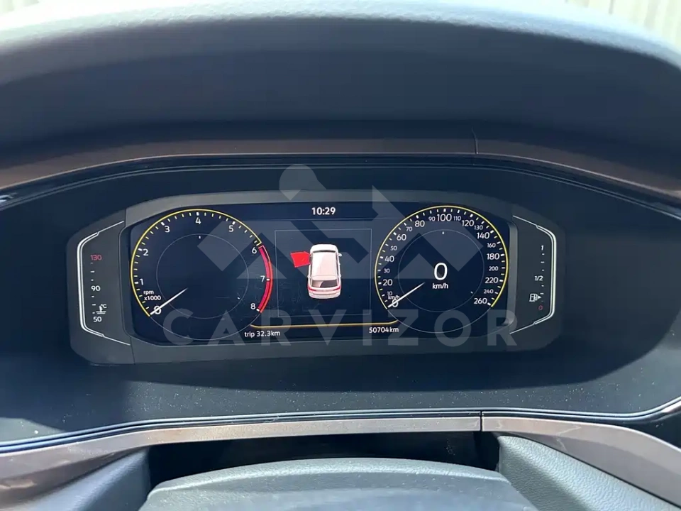 Volkswagen Tharu