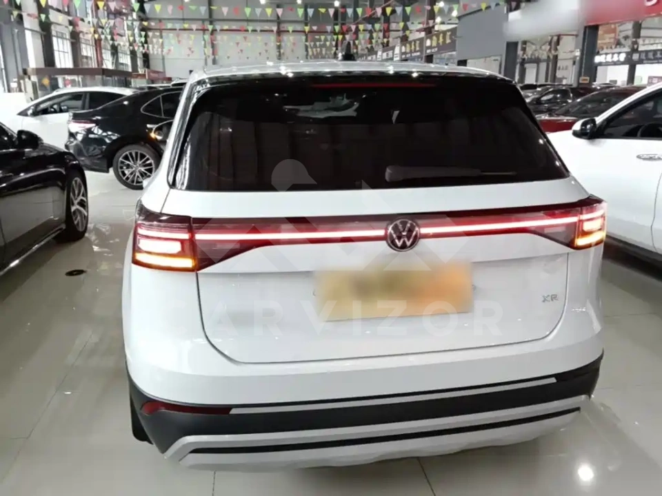 Volkswagen Tharu