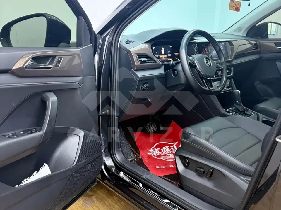 Volkswagen Tharu