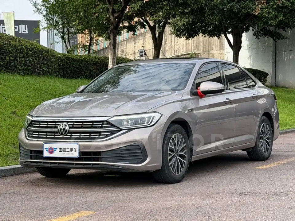 Volkswagen Sagitar