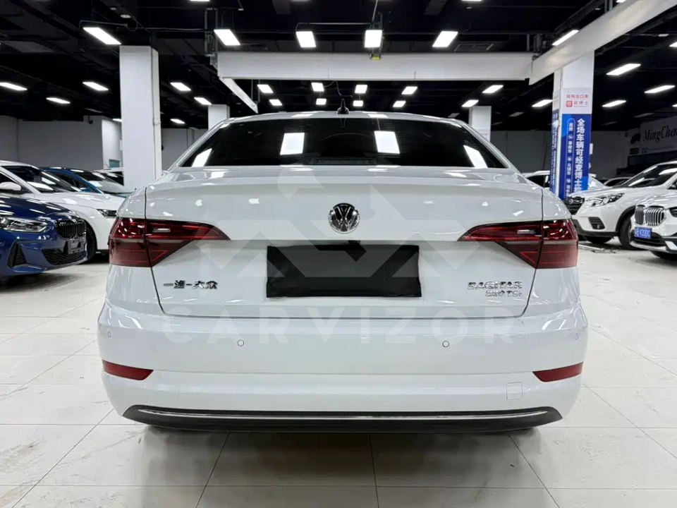 Volkswagen Sagitar