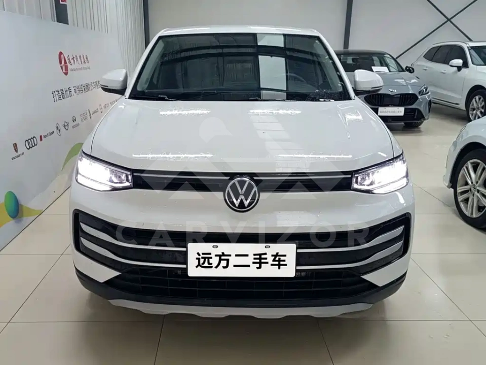 Volkswagen Tharu