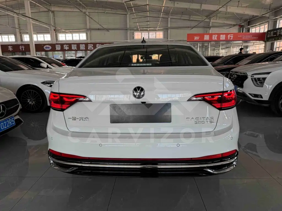 Volkswagen Sagitar