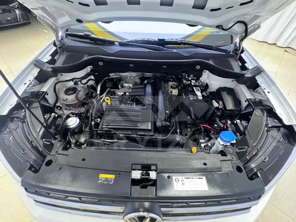 Volkswagen Tharu