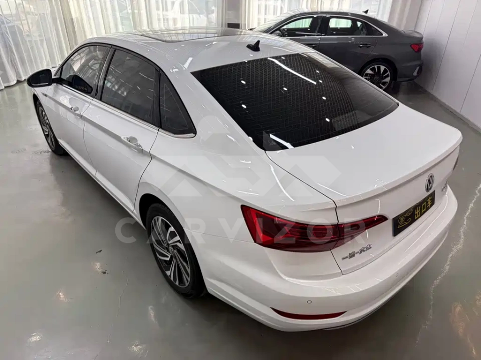 Volkswagen Sagitar