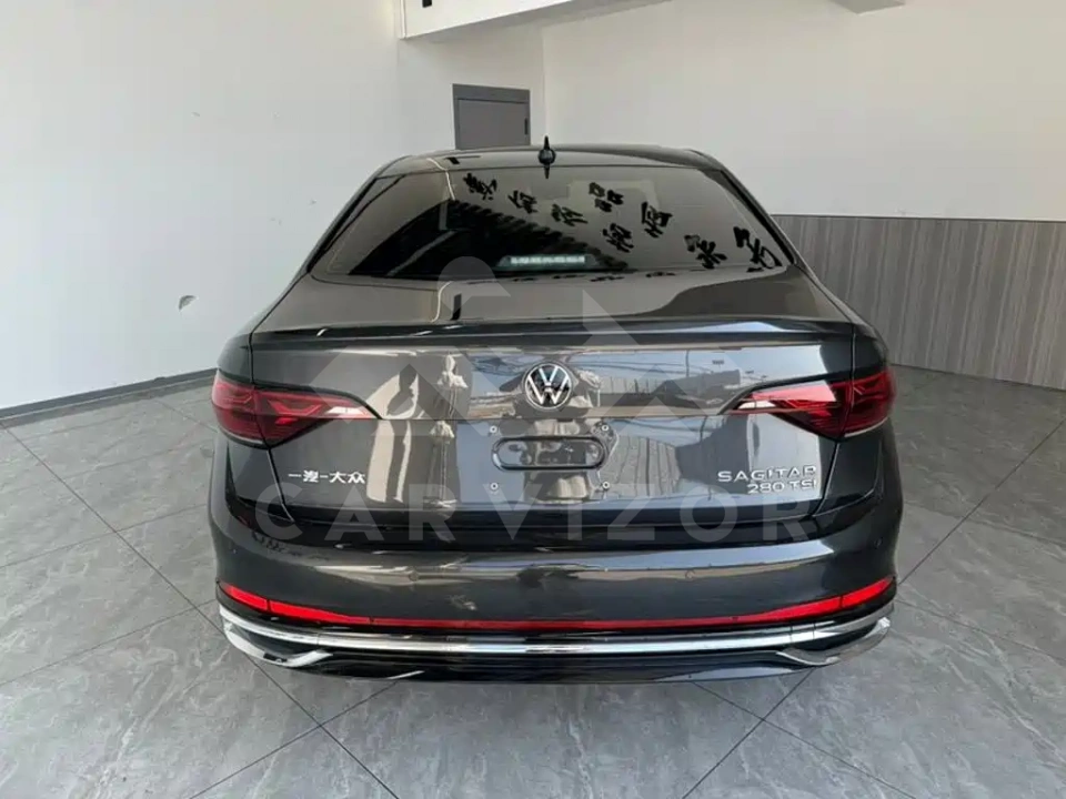 Volkswagen Sagitar