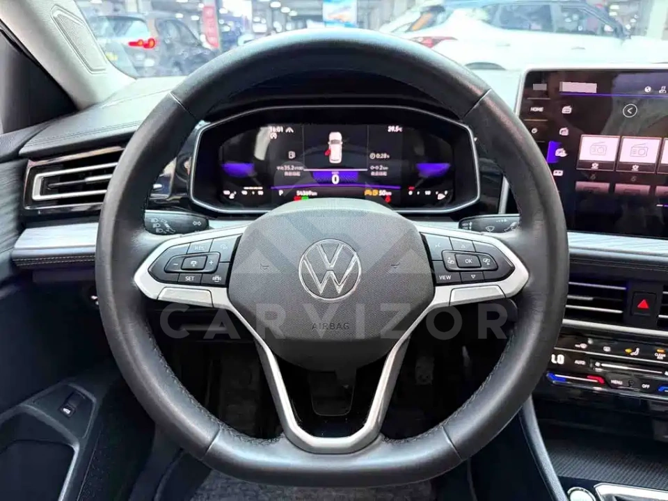 Volkswagen Sagitar